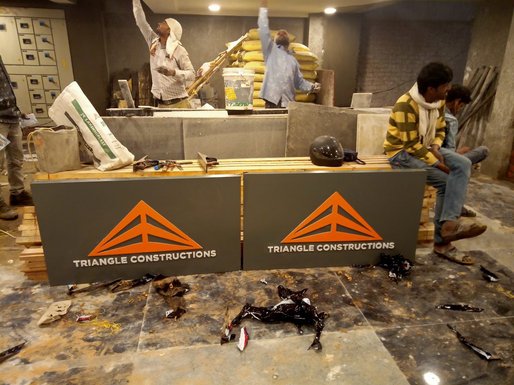 ACP board with Acrylic Letters by signage company in Noida