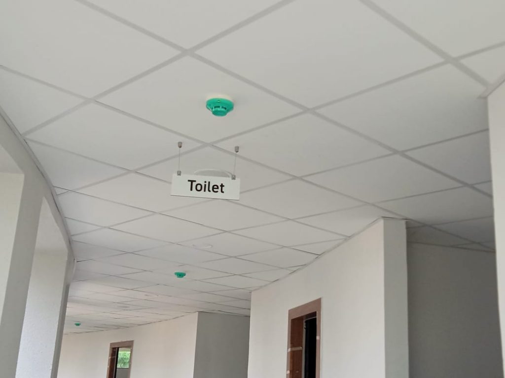 Toilet directional signages